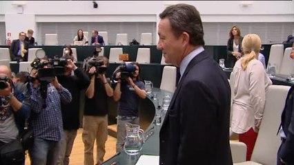 Estalla la guerra entre los partidarios de Aguirre y los de Cifuentes por el control de la portavocía en el Ayuntamiento de Madrid