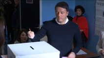 Renzi vence en las primarias del Partido Demócrata italiano