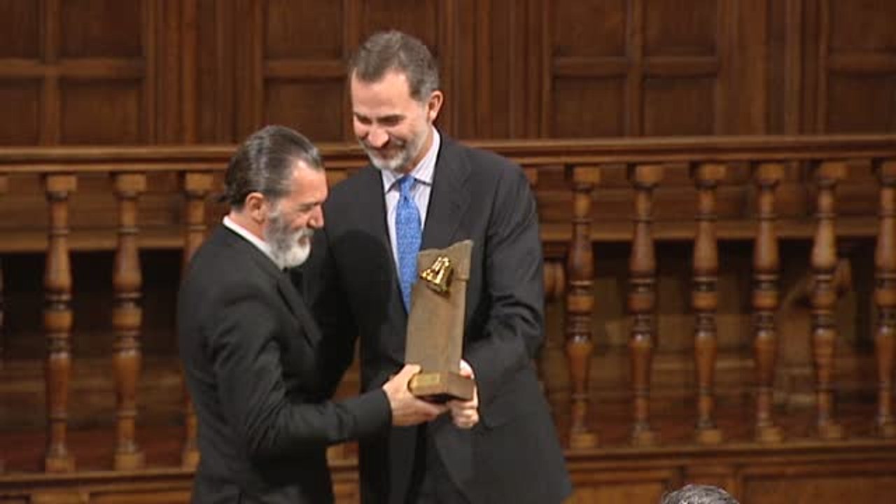 Antonio recibe de manos del Rey el galardón "Camino Real"