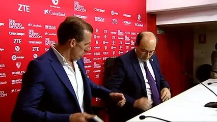 Óscar Arias toma el relevo como Director Deportivo del Sevilla
