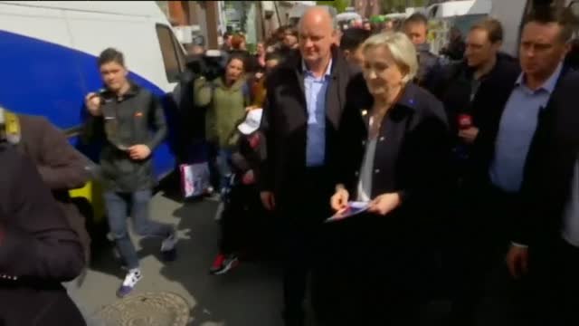 Francia da carpetazo a socialistas y republicanos