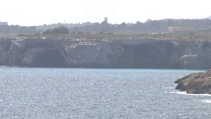 Hallan con vida al espeleólogo desaparecido en una cueva de Manacor