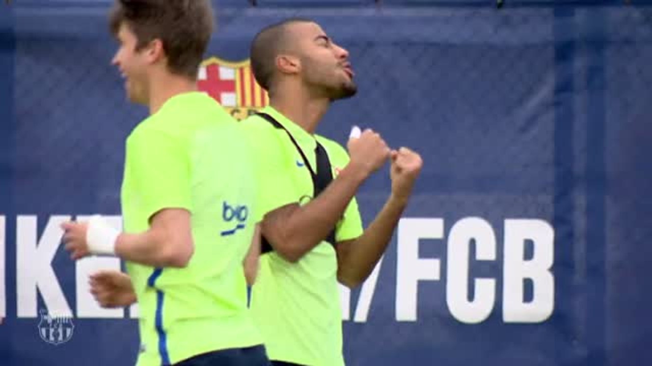 El Barça entrena sin sus internacionales