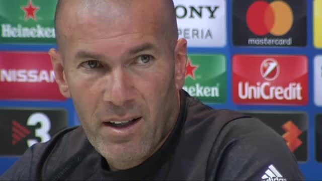 Zidane no desvela si Isco jugará ante el Bayern