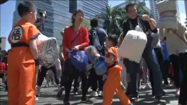 Hong Kong celebra la séptima edición del Día Internacional de Lucha de Almohada