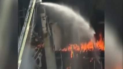 Espectacular incendio del estadio del Shanghai Shenhua