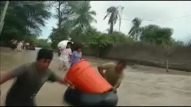 Horas de angustia en la ciudad de Piura (Perú) por las inundaciones
