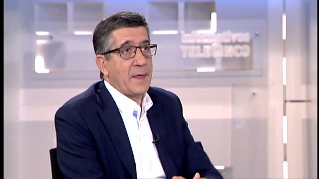 Patxi López: "Creo que no podemos permitirnos el lujo de tener un secretario o secretaria general que no sea a tiempo completo"