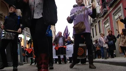 &#039;Vamos!&#039; se manifiesta en Madrid bajo el lema "Nadie sin derechos"