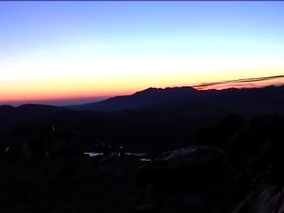 Lever de soleil au Puig Carlit, 2921m, Pyrénées Orientales