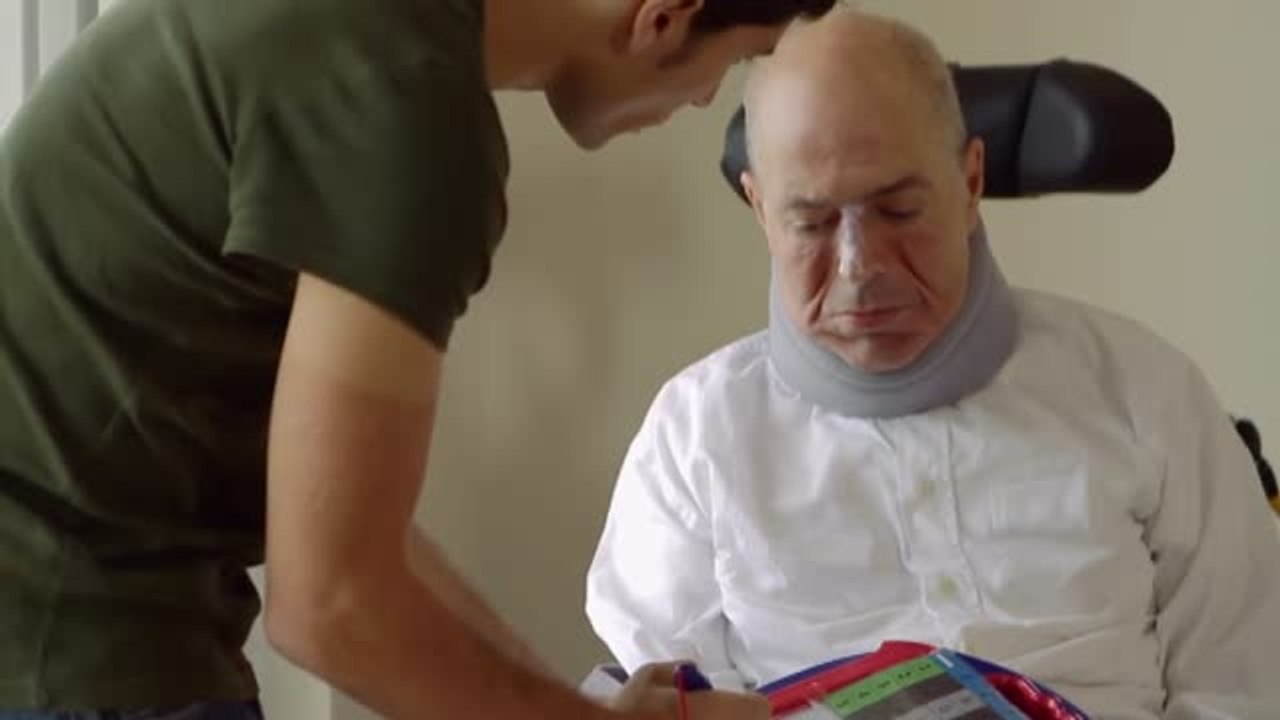 Adaptan unas gafas de realidad aumentada que pe...