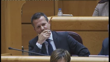 Rajoy: "Hoy en día me toca hacer amigos. Cosa que por otra parte es muy saludable"