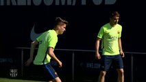 El Barça se entrena con la mayoría de sus internacionales