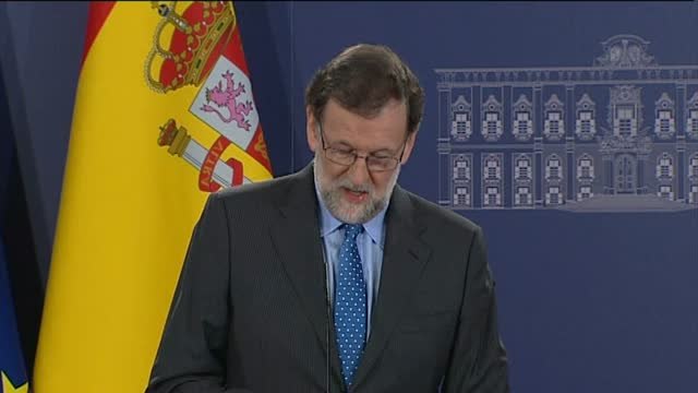 Rajoy manda un mensaje de confianza y serenidad a españoles y británicos tras el inicio del Brexit