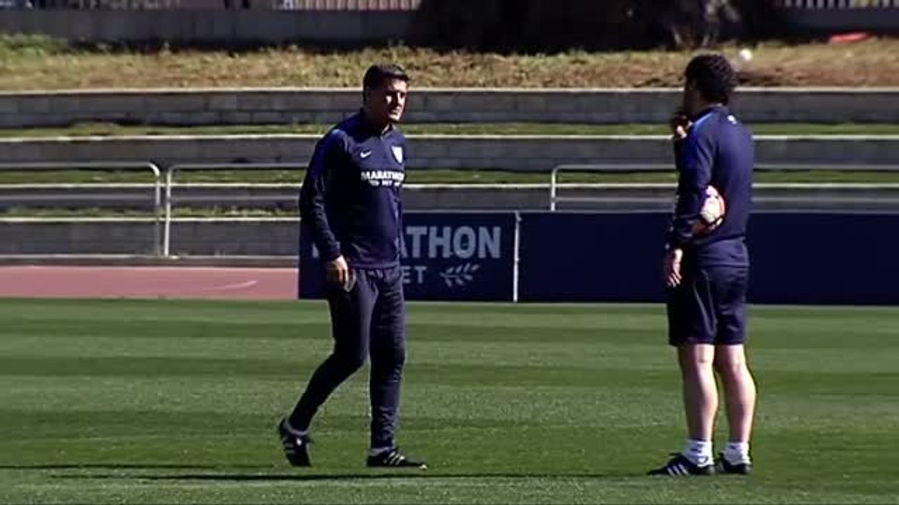 El Málaga ya entrena a las órdenes de Míchel