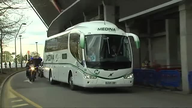 La selección israelí llega a Gijón entre fuertes medidas de seguridad