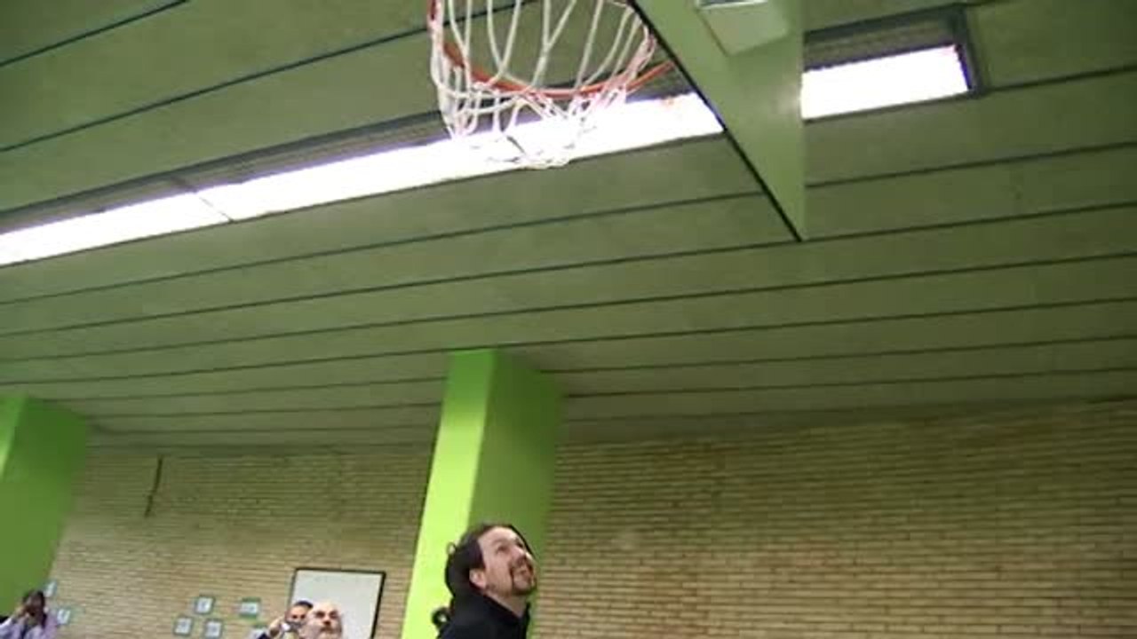 Mas, Albiol e Iglesias, juntos en un partido de baloncesto