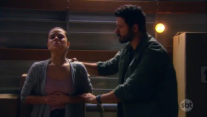 Marcelo tenta beijar Luísa | As Aventuras de Poliana