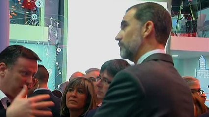 Felipe VI y Puigdemont inauguran la feria de las novedades tecnológicas