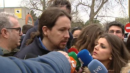 Debate para suprimir la misa de la televisión pública