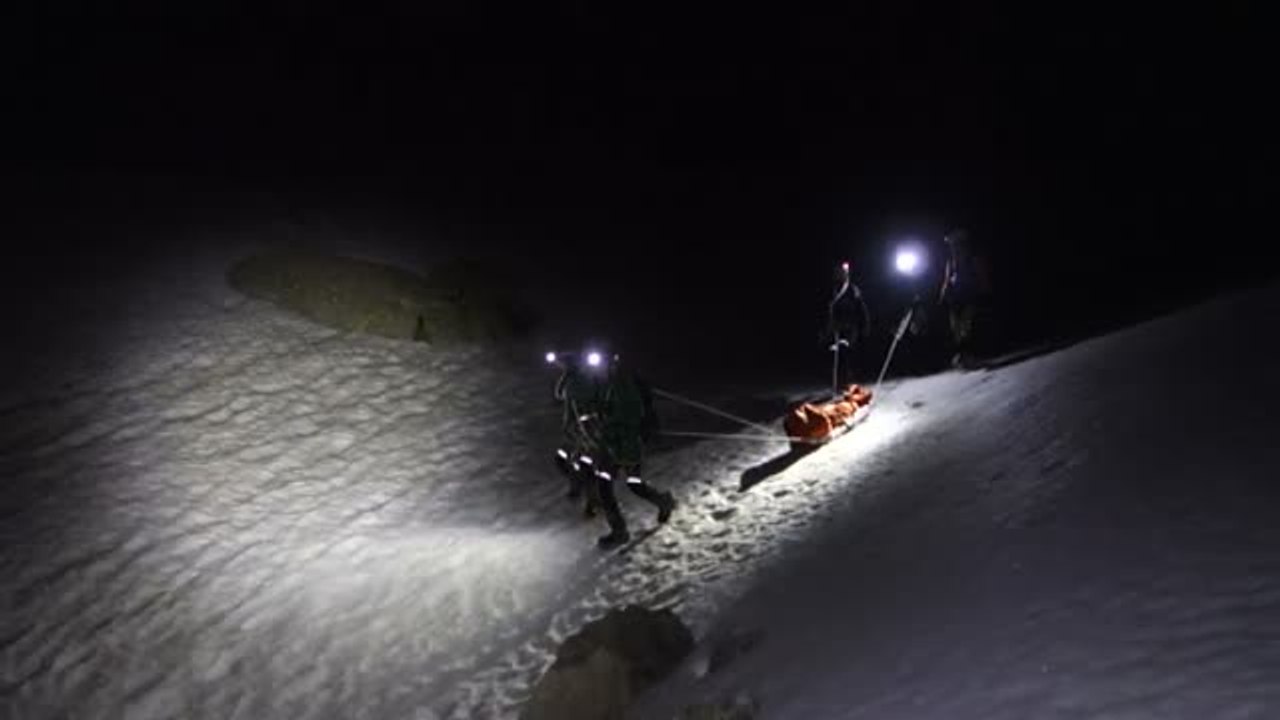 Rescatado el cadáver de una joven senderista en Gredos