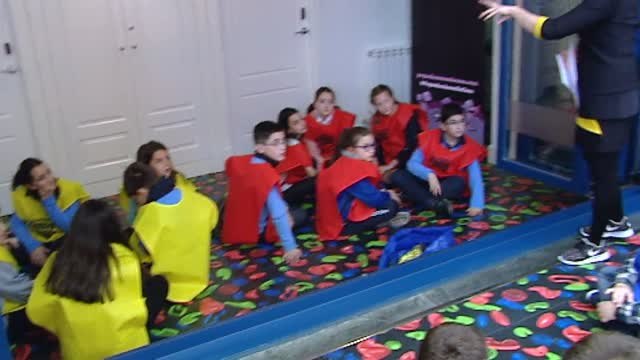 El taller pequeños amos de casa promueve la igualdad en las tareas del hogar