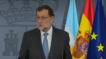 Rajoy: "O en este país se cumplen las reglas o acabaremos teniendo un problema"