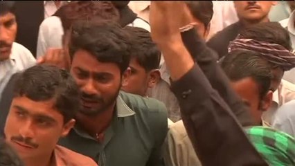 Denuncian la falta de seguridad tras el atentado en Pakistán donde han muerto casi 80 personas