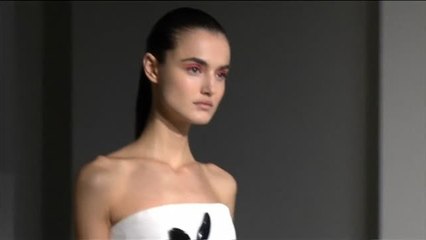 Carolina Herrera y Oscar de la Renta arrasan en la pasarela