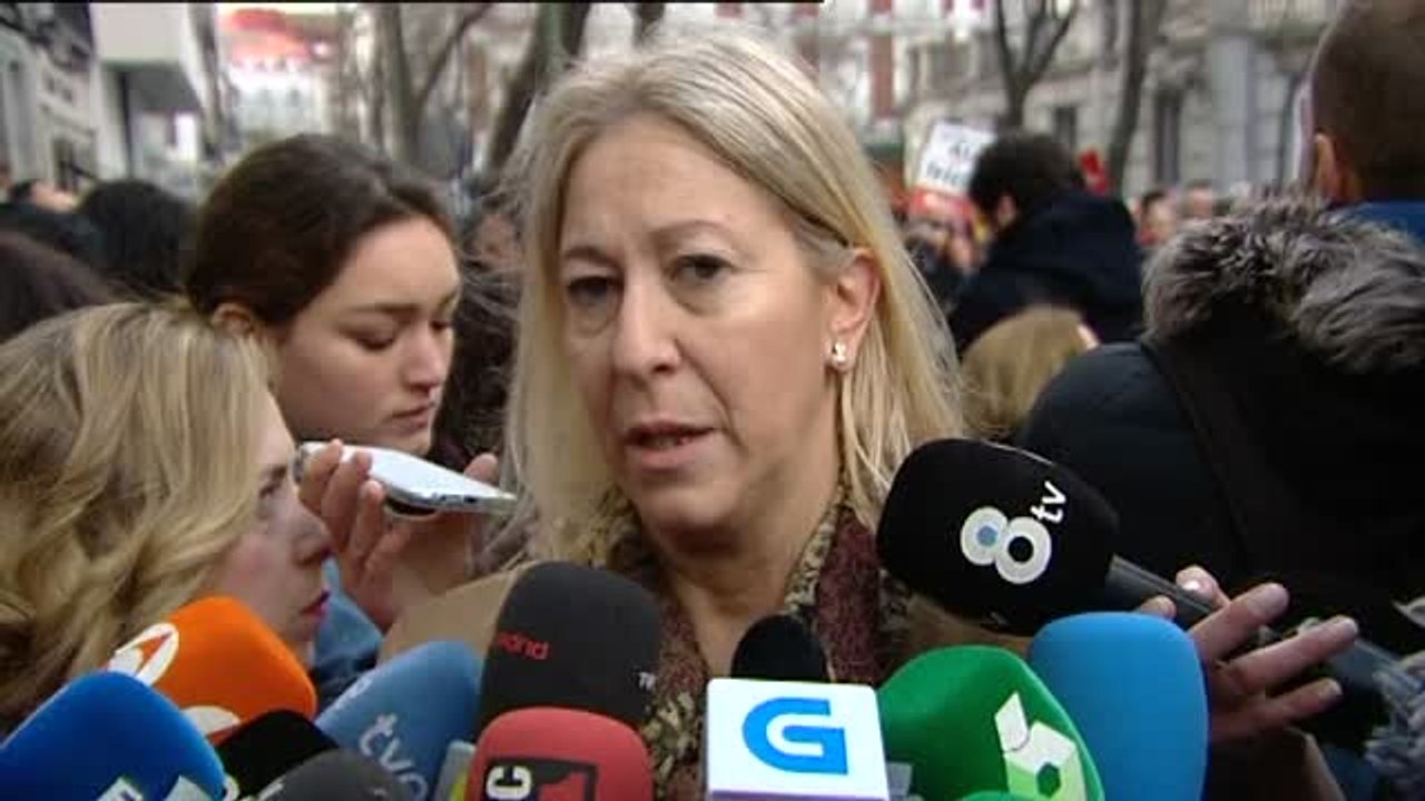 Numerosos políticos acompañan y apoyan a Francesc Homs en su comparecencia ante el Tribunal Supremo