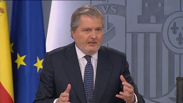 Méndez de Vigo insiste a los fiscales en denunciar si se sienten presionados