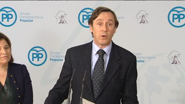 Hernando ironiza sobre la reunión de Podemos este fin de semana 'en una plaza de toros' ya que están a tuitazos