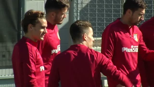 Sesión de recuperación en El Cerro del Espino con los titulares del Atlético en la derrota 1-2 ante el Barça