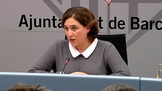 Colau comunica que abre un expediente informativo por la operación Pika