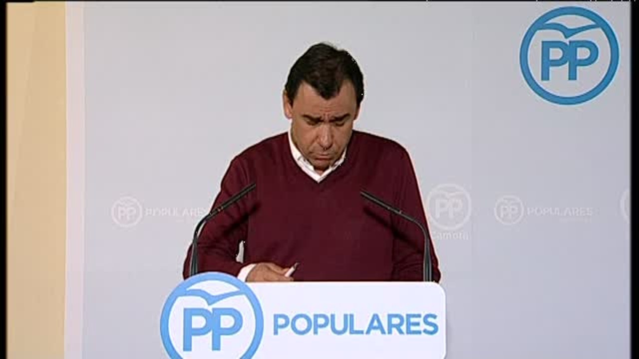 Maillo pide al PSOE que "deje de arrimar el ascua a su sardina y arrime el hombro" para sacar adelante los PGE