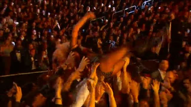 Adele y Bowie, grandes triunfadores de los Grammy