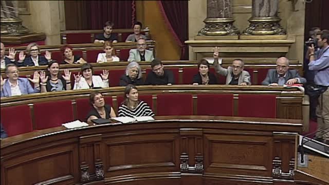 El Constitucional anula la hoja de ruta que fijaba la celebración del referéndum catalán en 2017