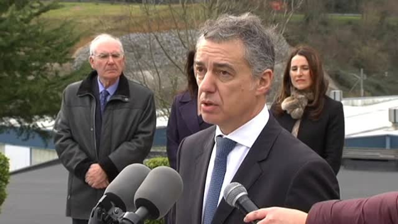 Urkullu repara la memoria de las víctimas del franquismo