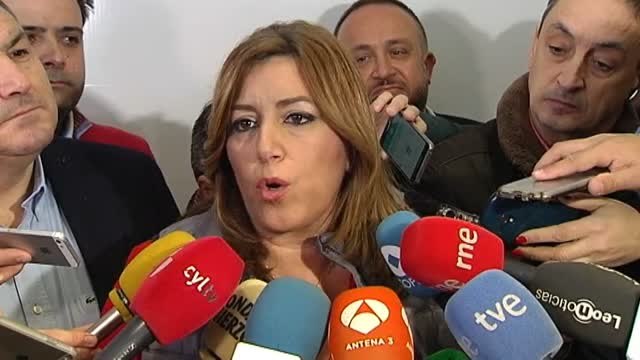 Susana Díaz pide al Gobierno que ponga las cosas claras a las eléctricas