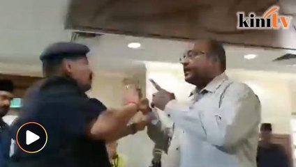 Kecoh luar bilik mahkamah penyokong Najib tidak dibenarkan masuk