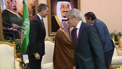 El Rey inicia su visita oficial a Arabia Saudí