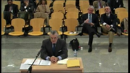 Bárcenas: "No he recibido absolutamente nada del señor Correa ni para mí ni para el PP"