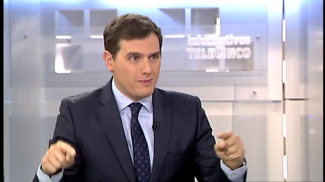 Rivera: Le pido al PSOE que se abstenga y deje al PP y Ciudadanos sacar adelante los presupuestos