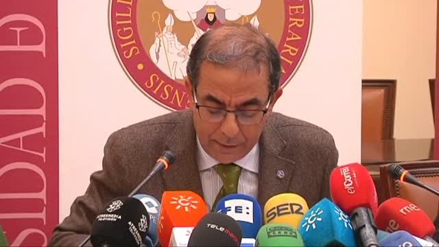 La Universidad de Sevilla expulsa al catedratico condenado por abusos sexuales