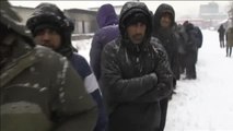 La ola de frío polar, la pesadilla de los refugiados en Serbia