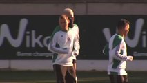 Dani Ceballos sorprende en el entrenamiento con su nuevo look