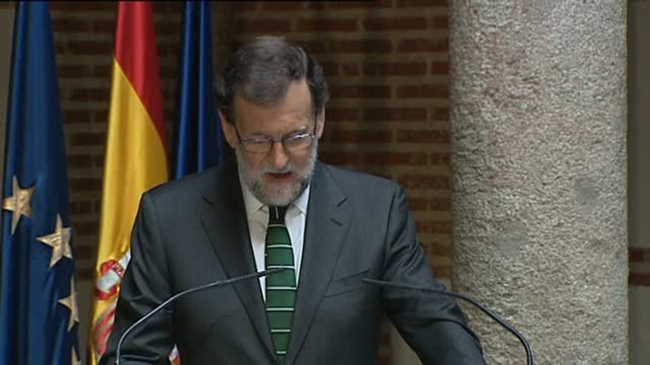 Rajoy homenajea a Rita Barberá