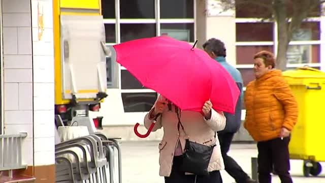 Olas de hasta 10 metros y rachas de viento de 110 kilómetros por hora