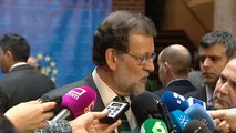 Rajoy se 'olvida' de la cuchillas en la valla de Melilla: 
