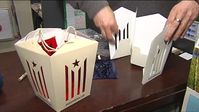 Polémica por la venta de farolillos independentistas para la cabalgata de los Reyes Magos en Vic